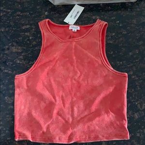 Red Crop size Medium
